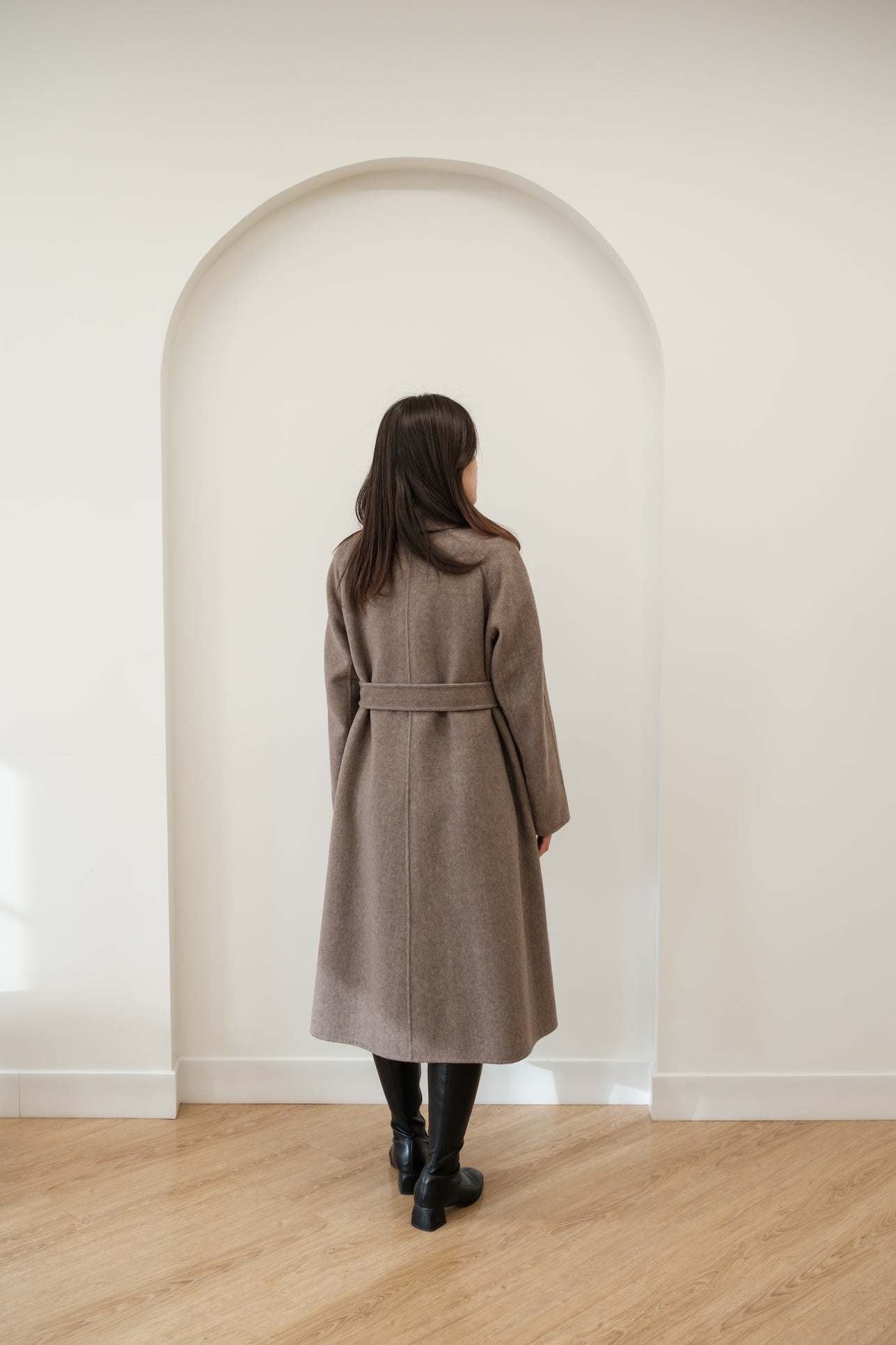 SINGLE BREASTED HERRINGBONE BELTED COAT