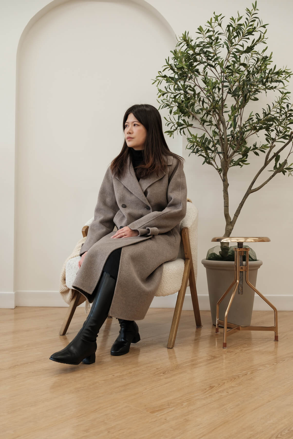 DOUBLE BREASTED BELTED COAT